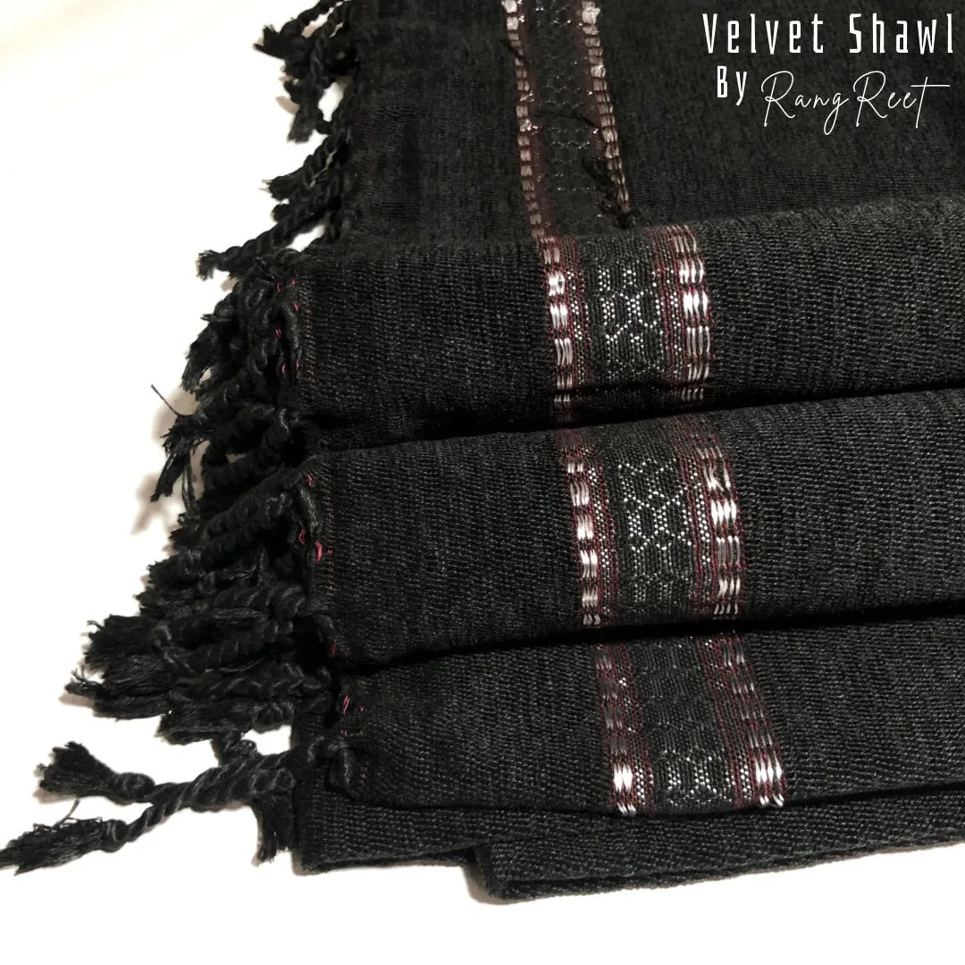 Black Velvet Shawl image 0